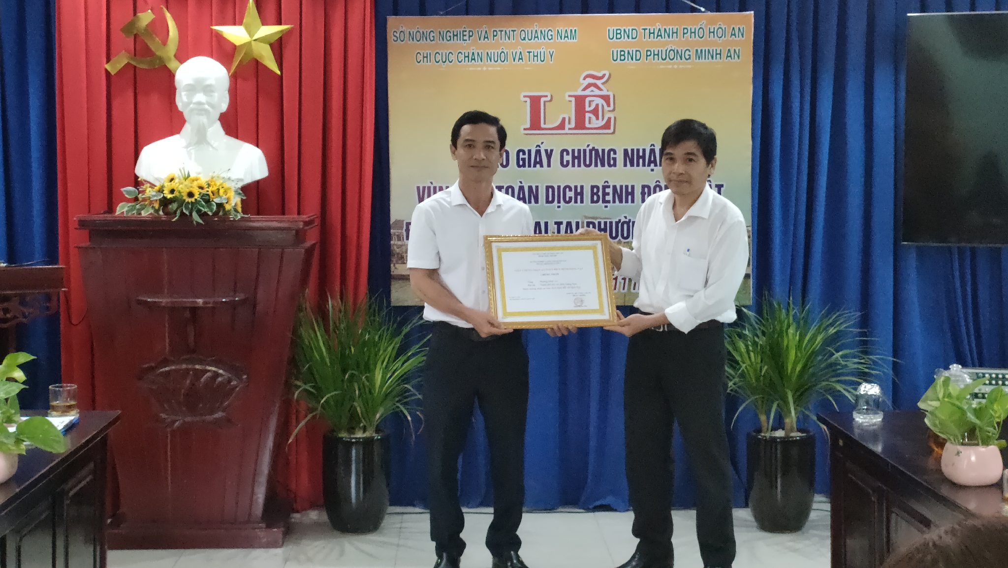 Phòng chống bệnh dại hiệu quả từ xây dựng “vùng an toàn bệnh dại”